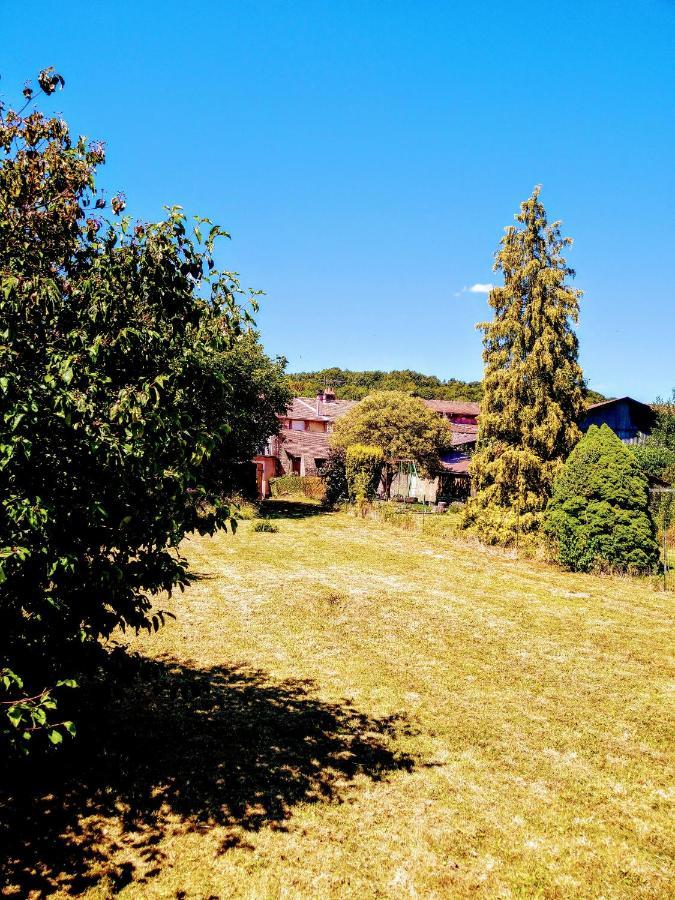 Chez Jul Hotel Bulligny Exterior photo